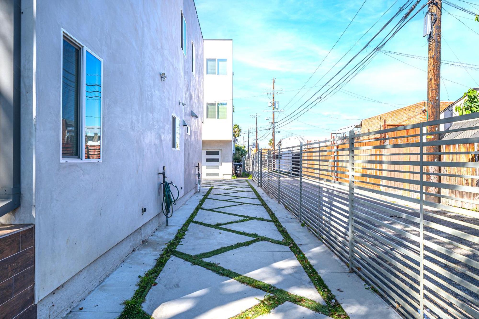 Holiday home Stunning Midcity New Modern And Luxe Living Los Angeles